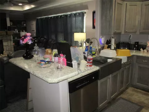 Kitchen - 199 Cedar, Onalaska, TX 77360 photo 2 of 6