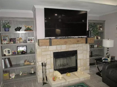 Living - 199 Cedar, Onalaska, TX 77360 photo 3 of 3