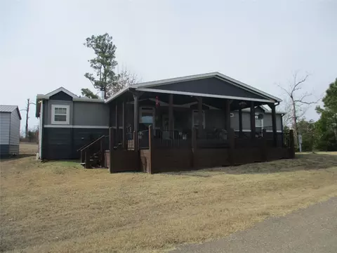 Exterior - 199 Cedar, Onalaska, TX 77360 photo 5 of 12