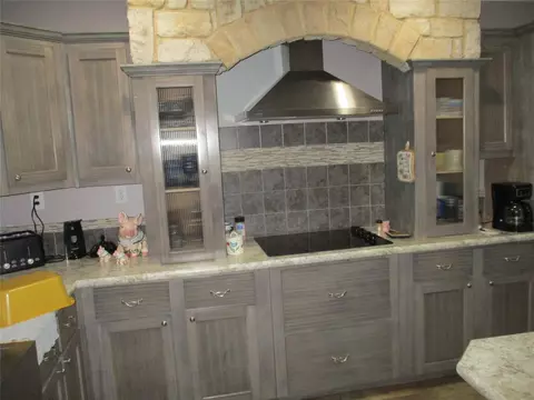 Kitchen - 199 Cedar, Onalaska, TX 77360 photo 4 of 6