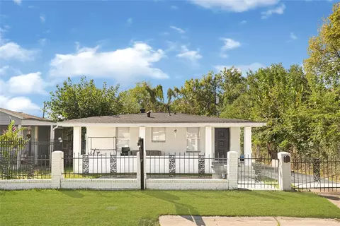 10526 Palestine St, Jacinto City, TX 77029