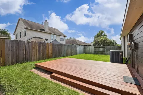 Exterior - 21818 Mount Hunt Dr, Spring, TX 77388 photo 3 of 4