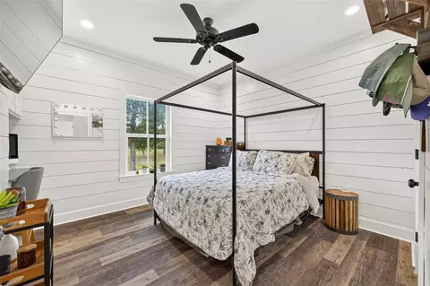 Bedroom - 11580 Forest Trails Dr, Willis, TX 77318 photo 3 of 3