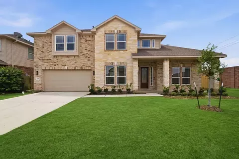 113 Par Cir, La Porte, TX 77571