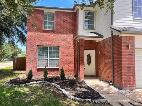 Exterior - 918 Ivycroft Ln, Spring, TX 77373 photo 3 of 7