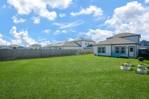 Exterior - 16843 Bristle Cone Way, Conroe, TX 77302 photo 4 of 10