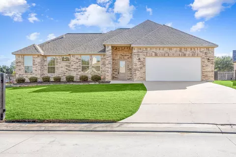 5401 Zephyr Ln, Willis, TX 77318
