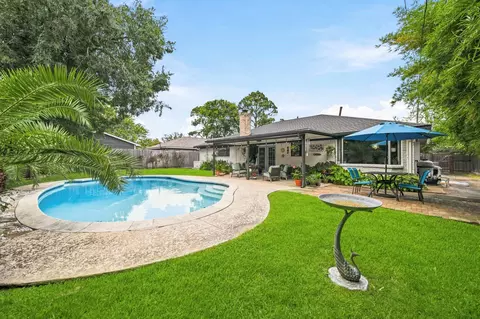 8835 Eldora Dr, Houston, TX 77080
