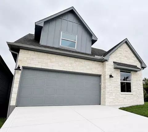 110 Cove Place Ct, Montgomery, TX 77356