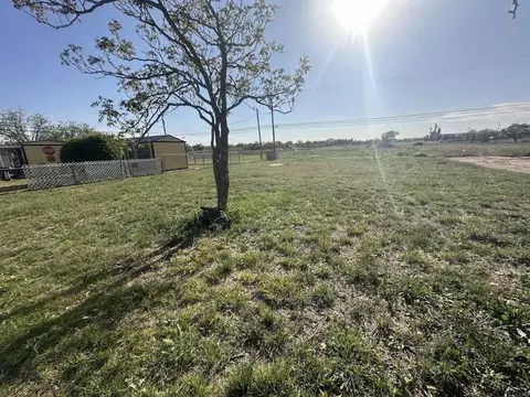 1909 Kokomo St, Plainview, TX 79072 photo 10