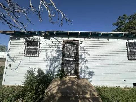 1909 Kokomo St, Plainview, TX 79072 photo 8