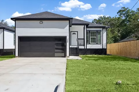 120 W Mulberry Ave, Wharton, TX 77488