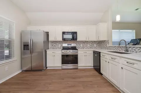 4107 Merlet Dr, Pearland, TX 77584