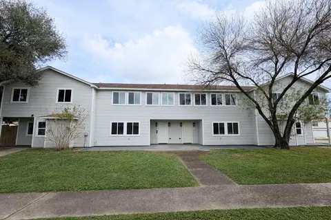 5763 Easthampton Dr #A-D, Houston, TX 77039