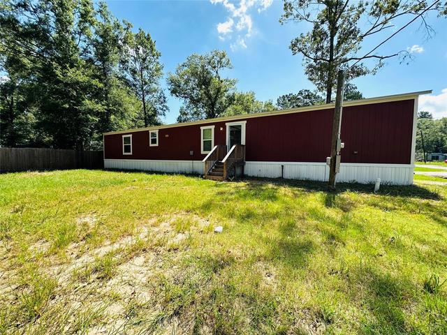 25247 Twin Oaks Dr, New Caney, TX 77357