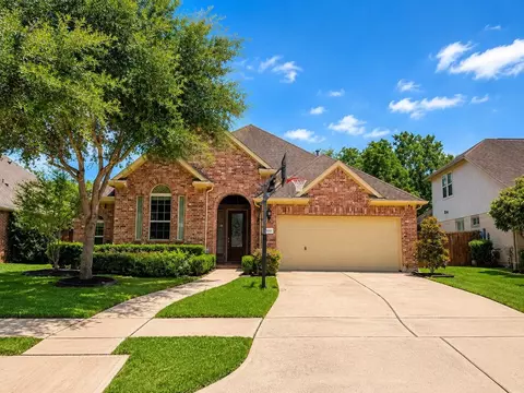 5811 Caper Shores Ln, Sugar Land, TX 77479