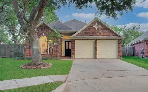 7211 Cambridge Cove Cir, Missouri City, TX 77459