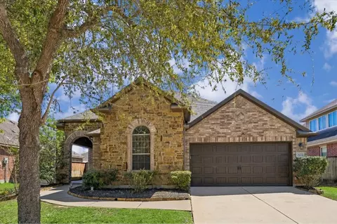 24211 Bella Florence Dr, Richmond, TX 77406