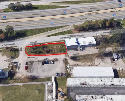 0 North Fwy, Houston, TX 77009