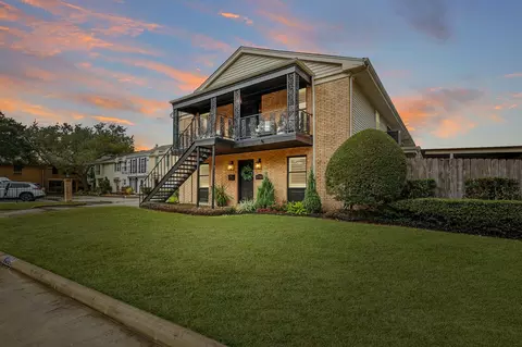1709 San Sebastian Ln #1709, Houston, TX 77058