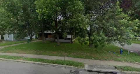 5235 Bellfort St, Houston, TX 77033