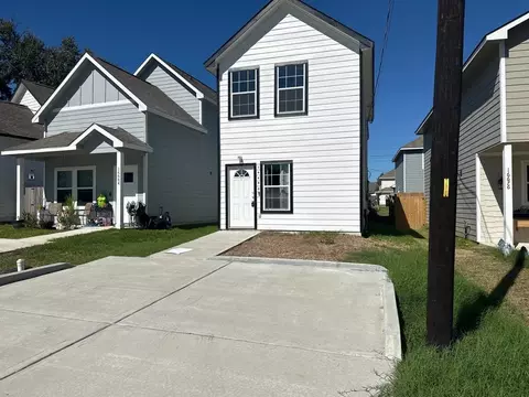 16680 E Ivanhoe, Montgomery, TX 77316 photo 1