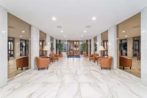 7520 Hornwood Drive 207w, Houston, TX 77036