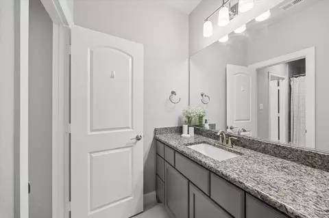 Bath - 27802 Whispering Maple Way, Spring, TX 77386 photo 6 of 7