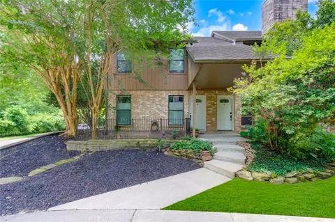 1011 Hamblen Rd #307, Kingwood, TX 77339