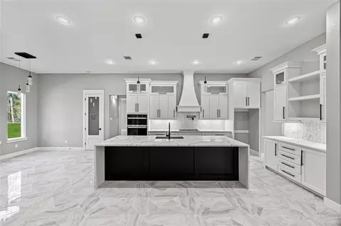 Kitchen - 997 Road 660, Dayton, TX 77535 photo 1 of 3
