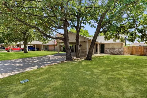 702 San Mario Ct #B, College Station, TX 77845