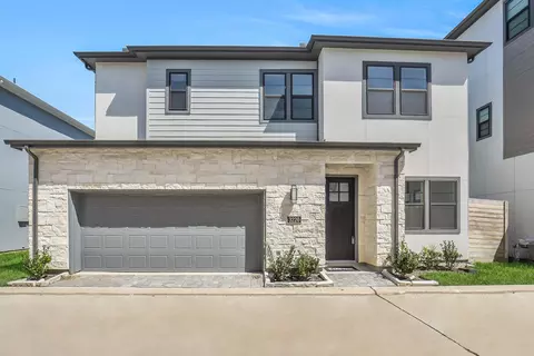 3220 Royal Oaks Hollow Ln, Houston, TX 77082