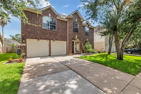 5506 Poundstone Ct, Sugar Land, TX 77479