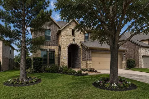 8334 Sedona Ridge Dr, Cypress, TX 77433