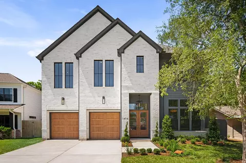 1414 Chamboard Ln, Houston, TX 77018