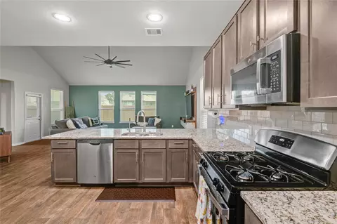 Kitchen - 22935 White Powder Dr, Spring, TX 77373 photo 1 of 4