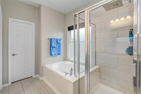 Bath - 22935 White Powder Dr, Spring, TX 77373 photo 1 of 4