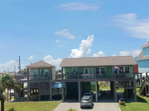 846 S Crystal Beach Rd, Port Bolivar, TX 77650