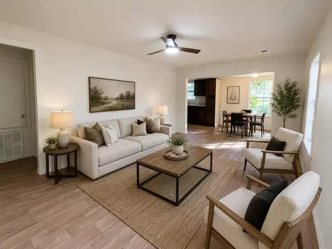 603 E 1st St, Sweeny, TX 77480