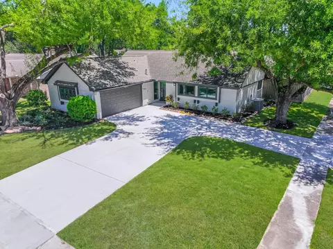 5302 Arbor Vitae Dr, Houston, TX 77092