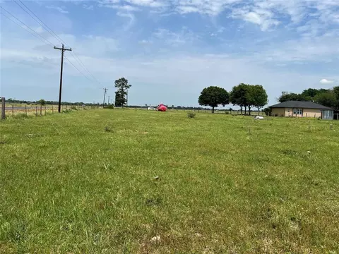 38865 Menke Rd, Hempstead, TX 77445 photo 1