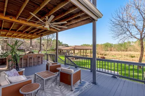 Exterior - 7 Lakeside, Trinity, TX 75862 photo 7 of 7