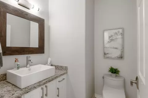 Bath - 7 Lakeside, Trinity, TX 75862 photo 4 of 6
