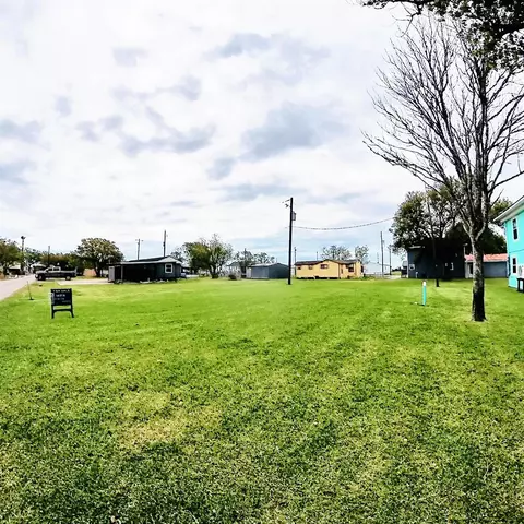4414 Zelsky Rd, Freeport, TX 77541