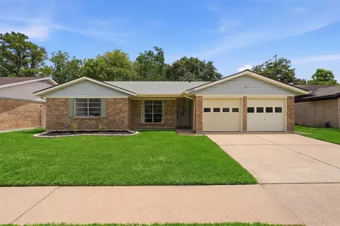 4122 Donerail Dr, Pasadena, TX 77503