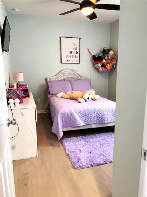 Bedroom - 1118 Upton Ct, Conroe, TX 77304 photo 3 of 4