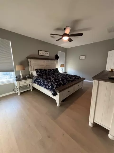 Bedroom - 1118 Upton Ct, Conroe, TX 77304 photo 1 of 4