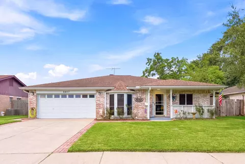 8407 Bandridge Rd, La Porte, TX 77571