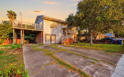 4121 Bascule Dr, Corpus Christi, TX 78416