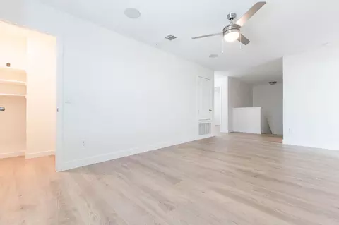 Living - 331 Seneca Loop, Kyle, TX 78640 photo 6 of 6